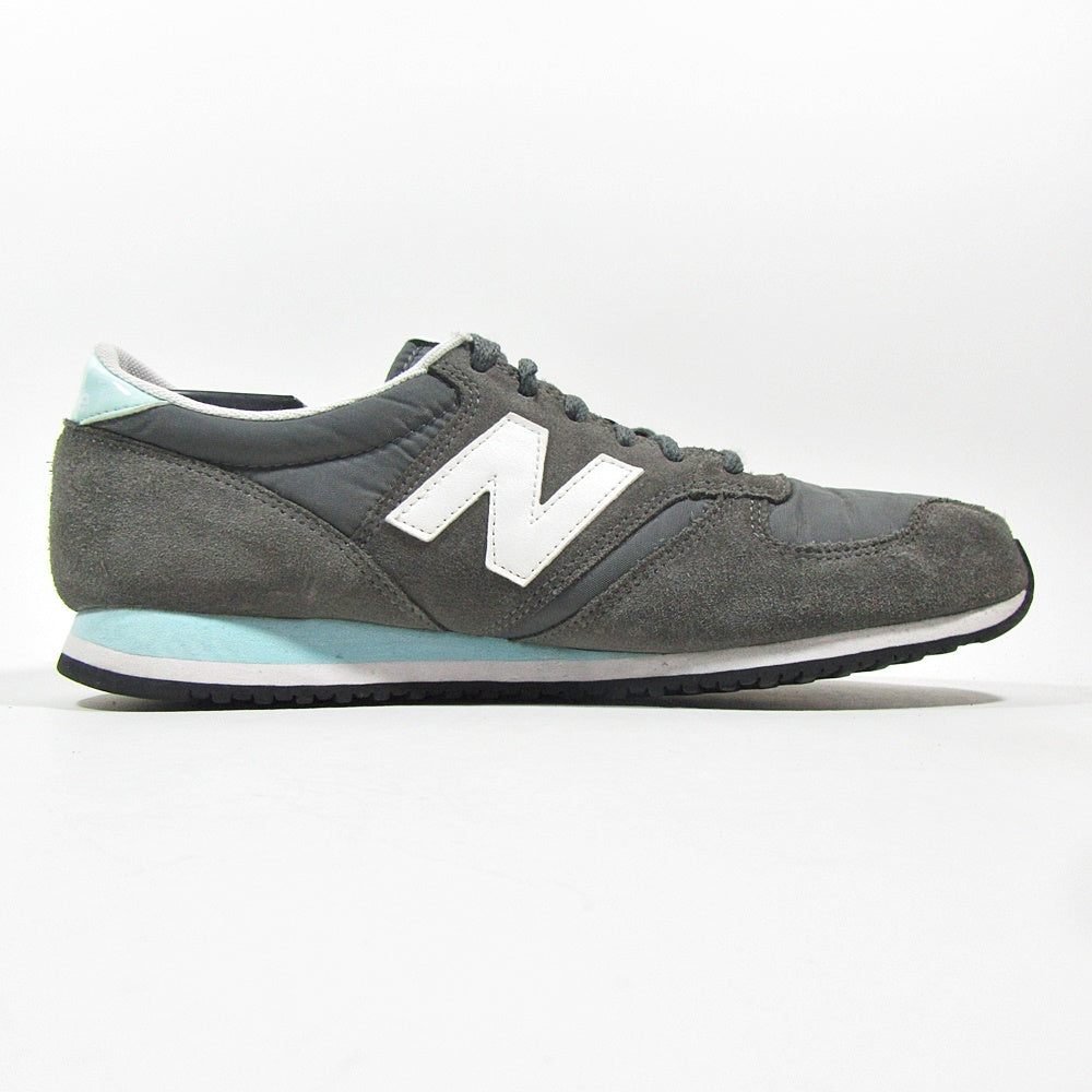 NEW BALANCE Arthletic Shoes - Khazanay