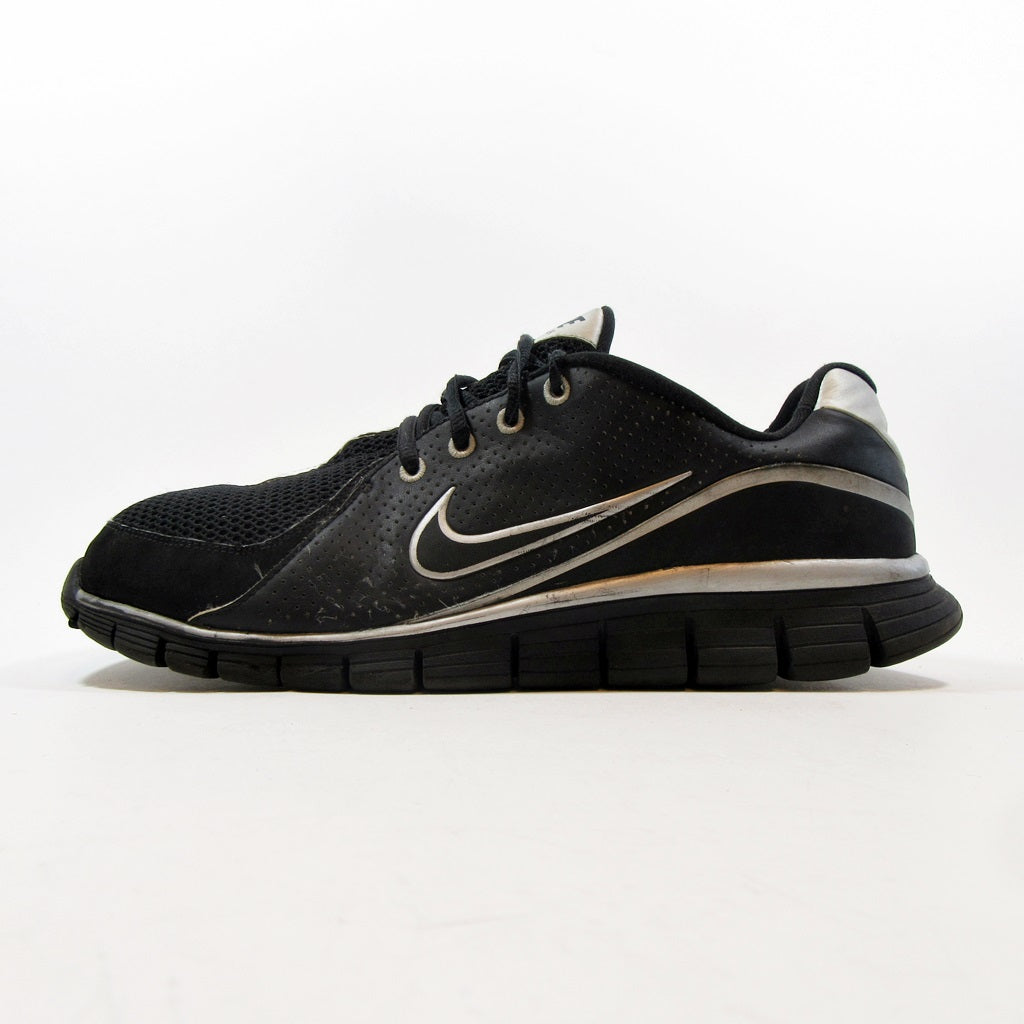 NIKE Free Walk - Khazanay