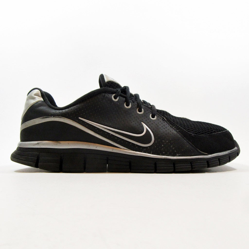 NIKE Free Walk - Khazanay