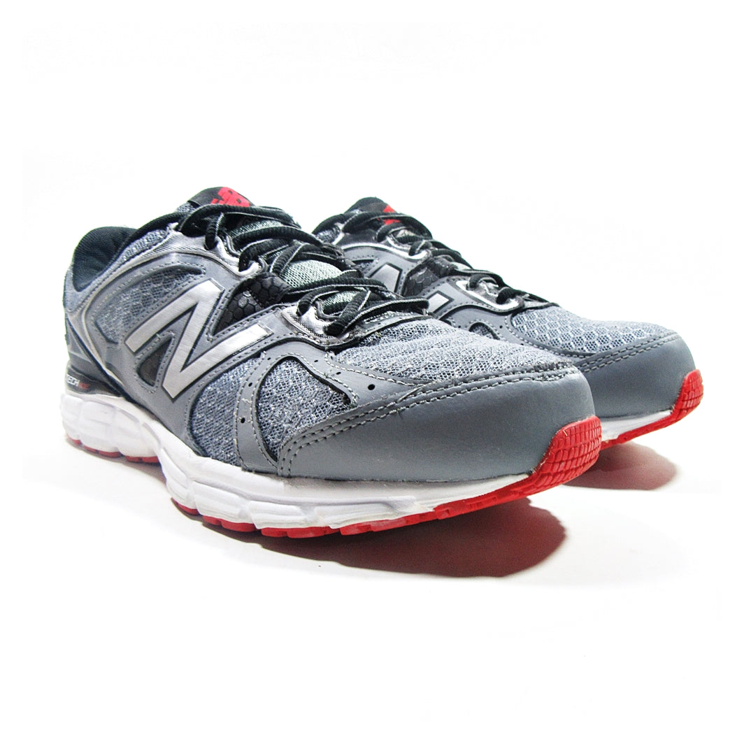 NEW BALANCE 560 V6 - Khazanay