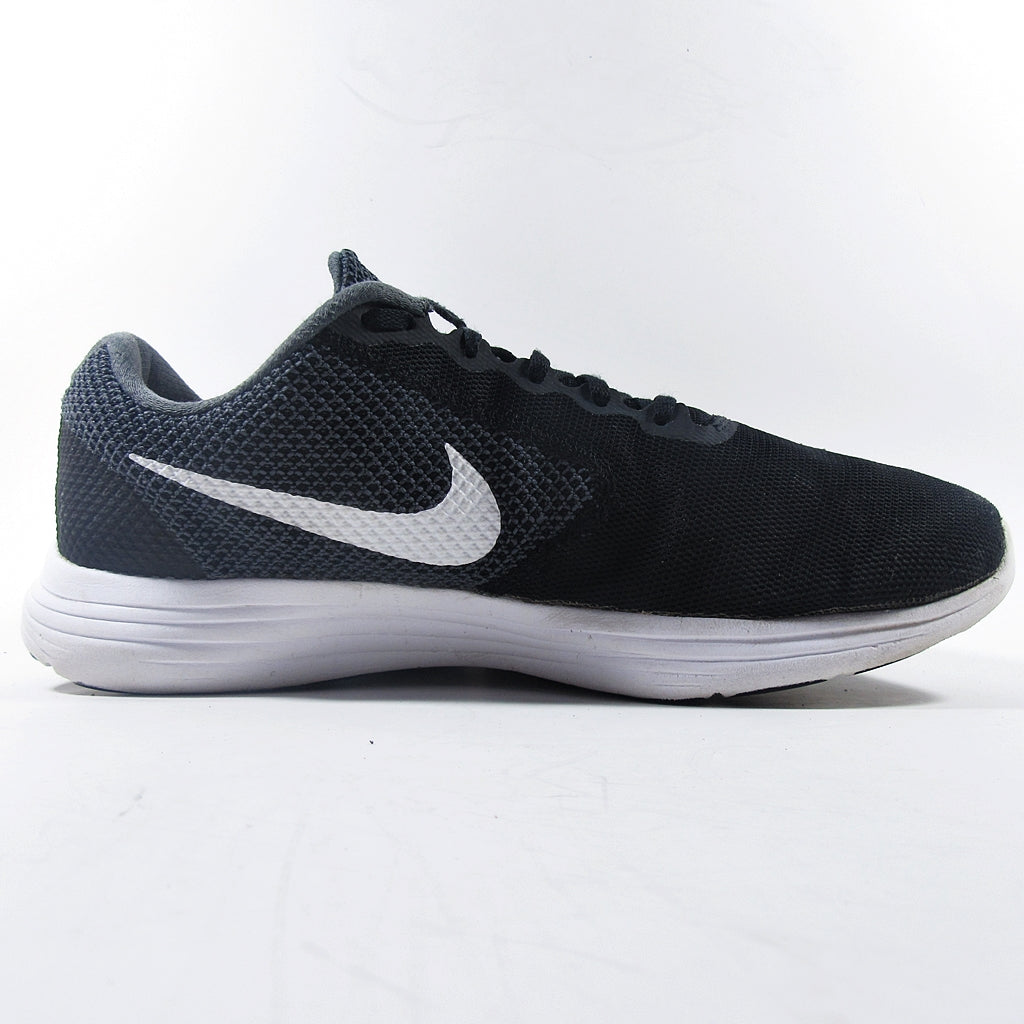 NIKE Revolution 5 - Khazanay