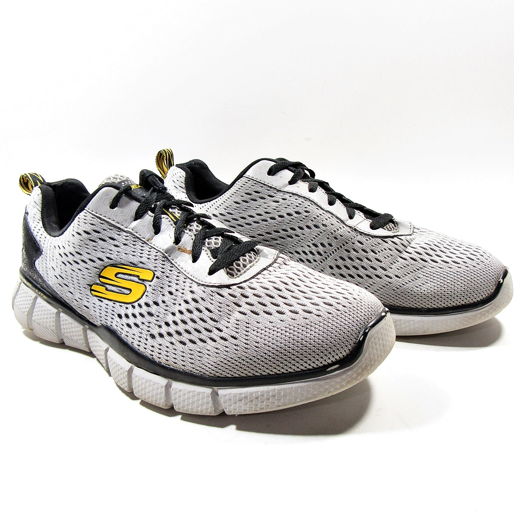 SKECHERS Flexed Fit - Khazanay