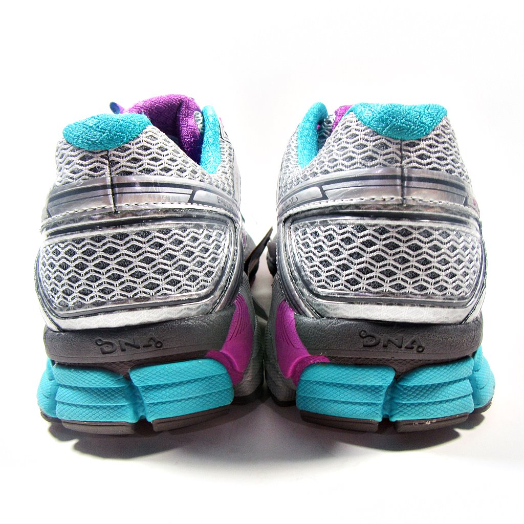 BROOKS Gts Seventeen - Khazanay