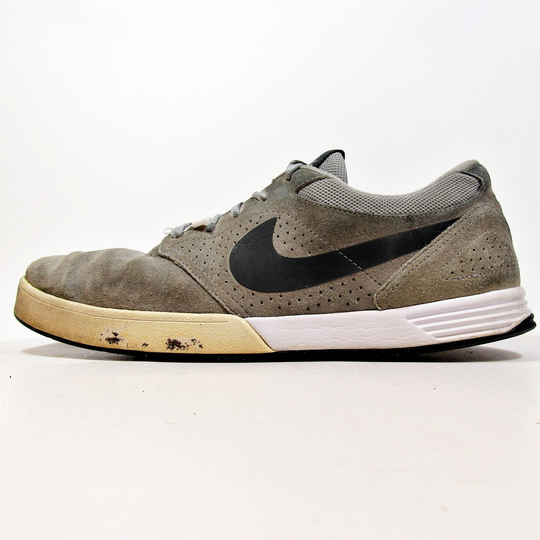 NIKE - Sb - Khazanay