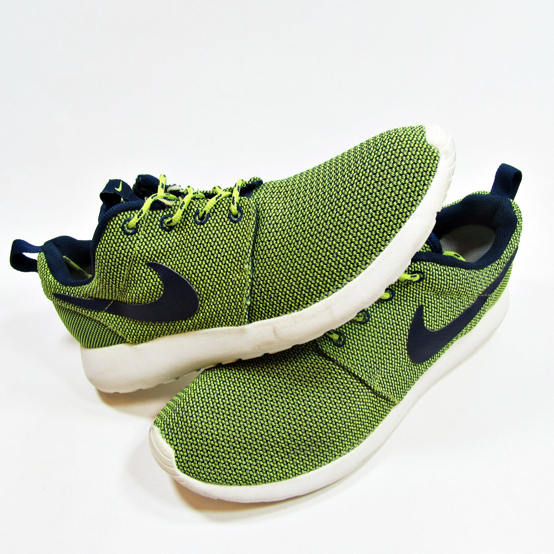 Nike - Roshe Run Mens Olive - Khazanay