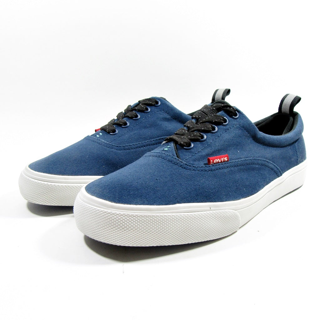 LEVIS - Commuter Lo Canvas Shoes - Khazanay