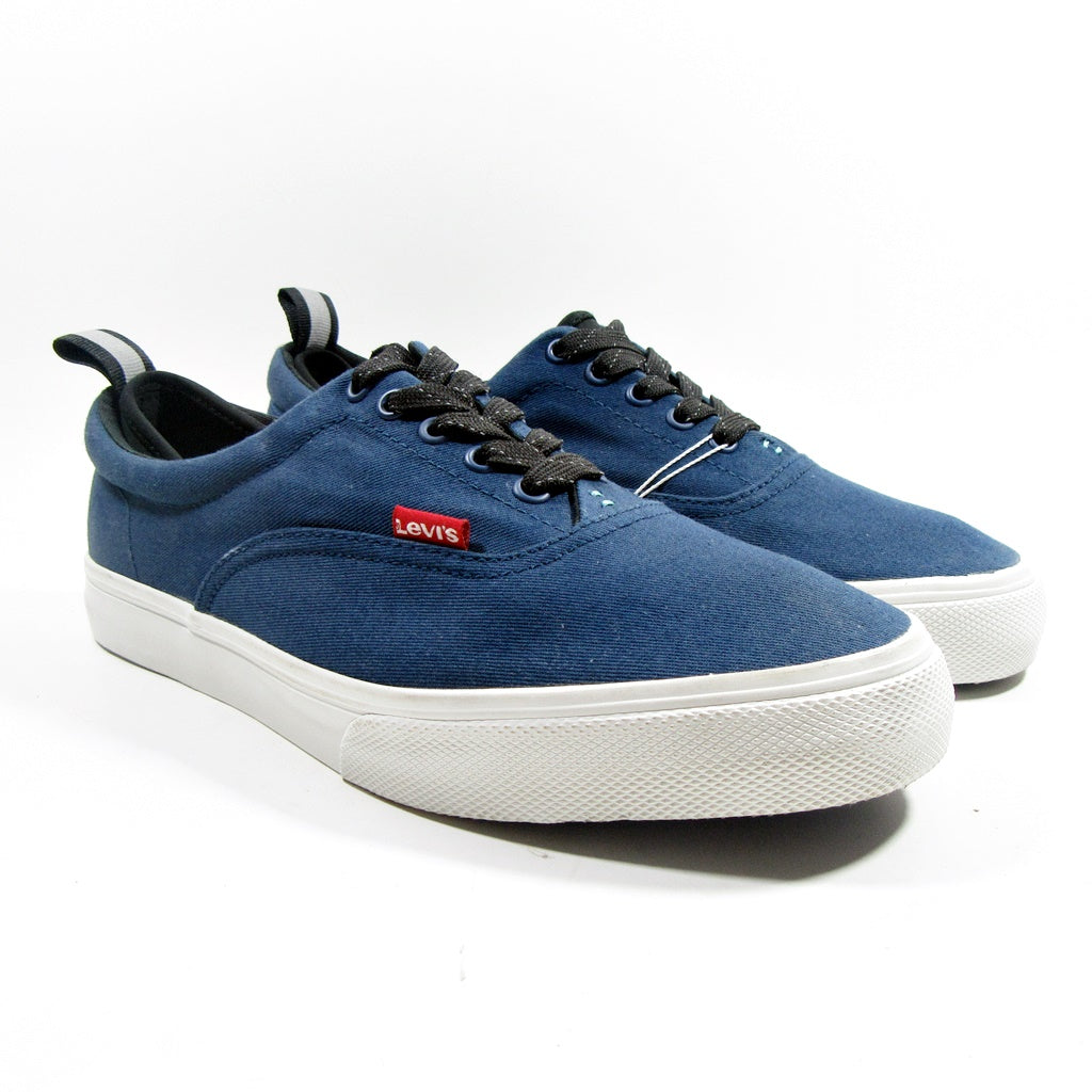 LEVIS - Commuter Lo Canvas Shoes - Khazanay