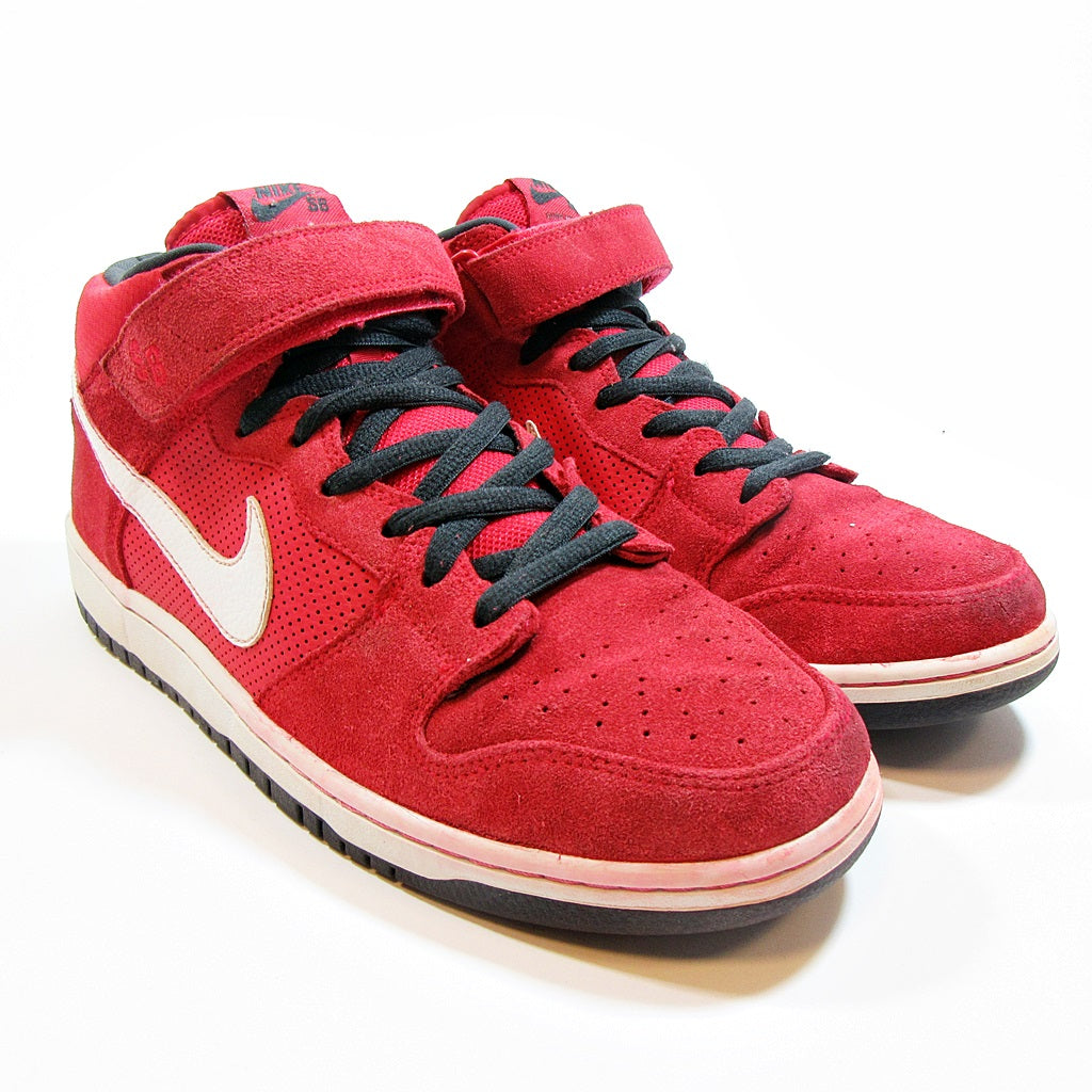 NIKE Dunk Mid Pro - Khazanay