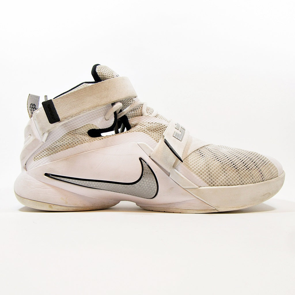 NIKE Lebron James - Khazanay