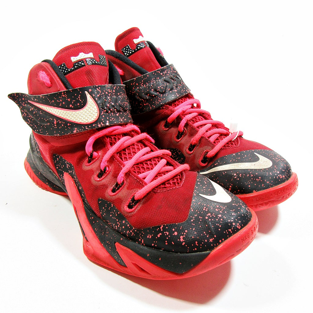 NIKE Lebron James - Khazanay