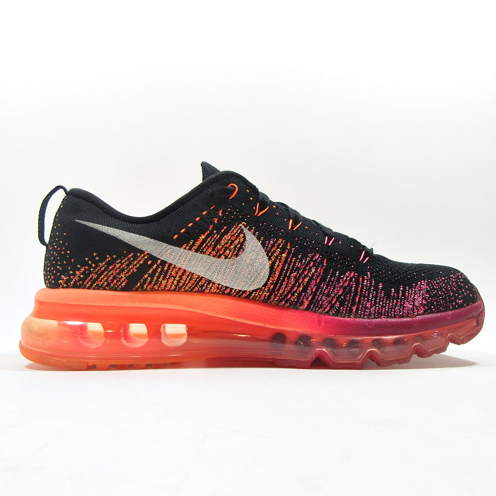 NIKE Flyknit Max - Khazanay