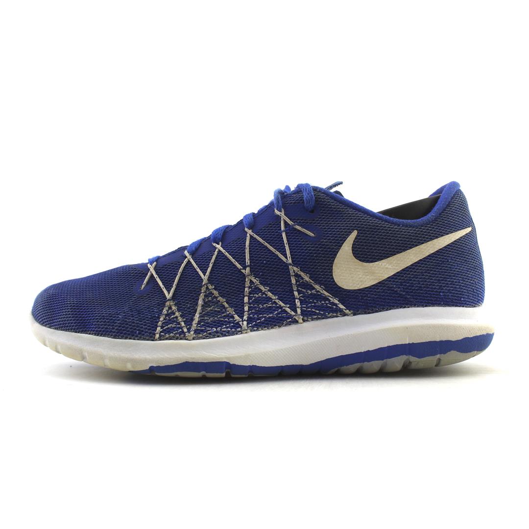 Nike running hot sale fury 2